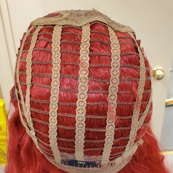 Cherry Red Vibes - Picture 7 of 8